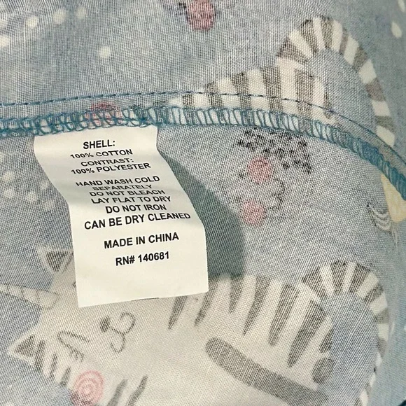 Unique Vintage Unicorn Cat & Fish Print Caticorns Chita Blouse & Bow Tie NWT L - Picture 10 of 10